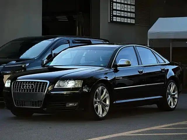 2008 Audi S8 5.2FSI quattro