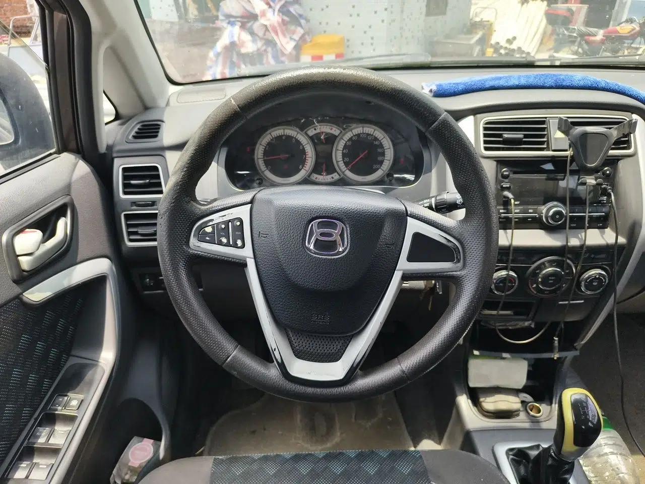 Used Suzuki Liana A6 2014 Sedan 1.4L Manual Enjoyment Model — миниатюра 10