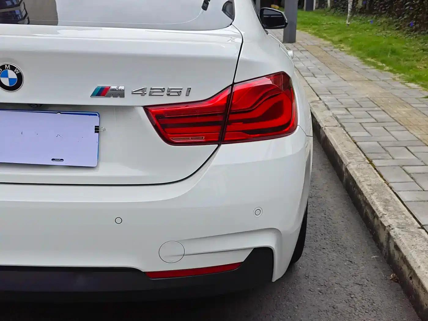 2017 BMW 4 Series 425i Gran Coupe Leading M Sport Package — миниатюра 18