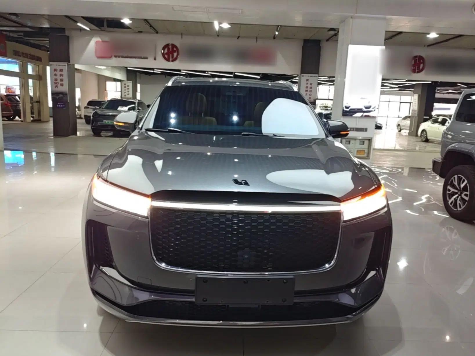 Used Li Auto ONE 2020 Extended-Range 6-Seater Version — миниатюра 2