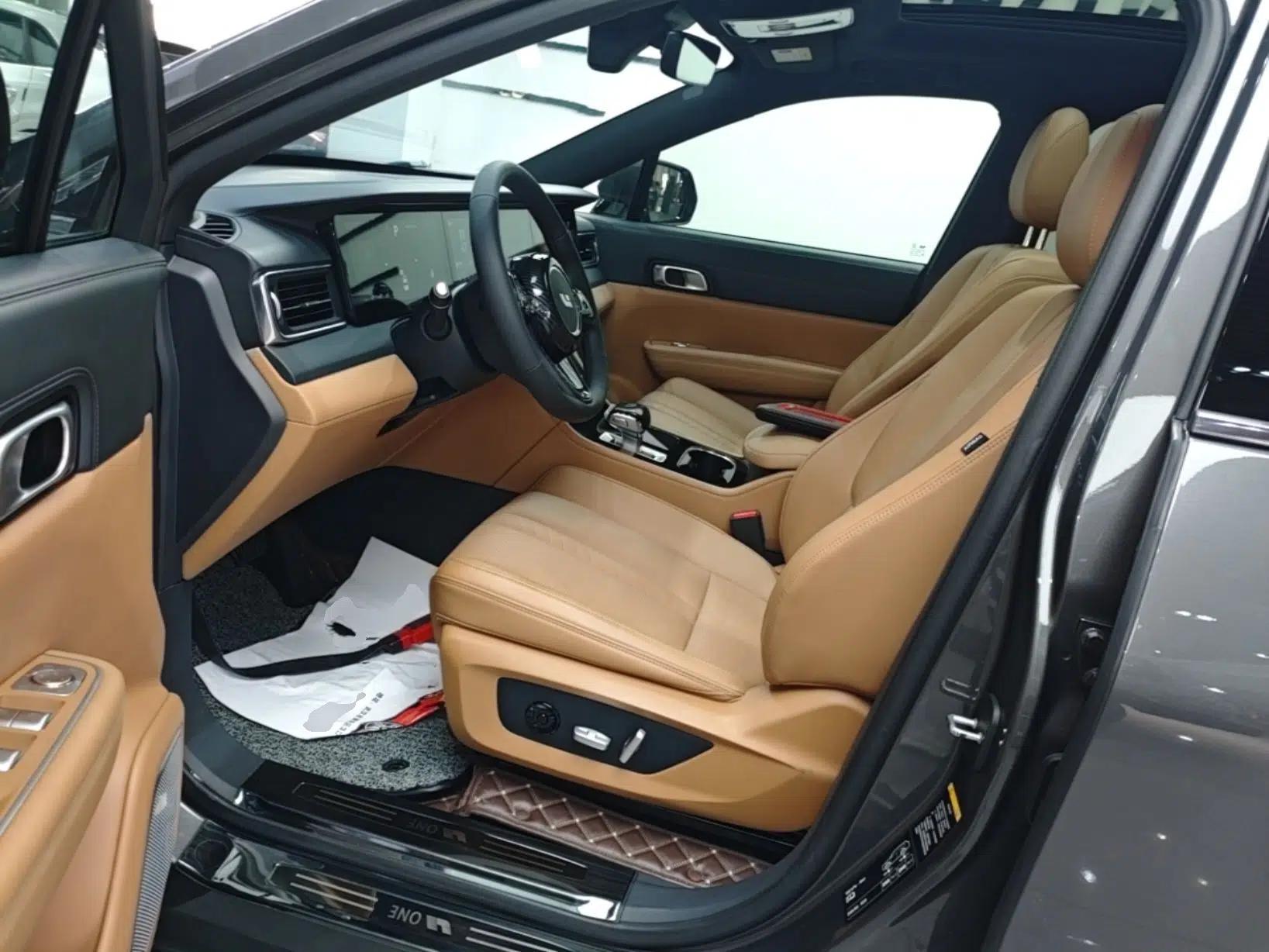 Used Li Auto ONE 2020 Extended-Range 6-Seater Version — миниатюра 18