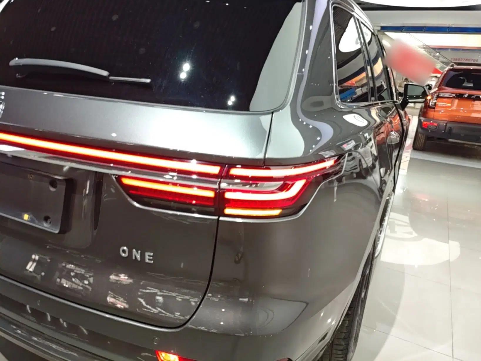 Used Li Auto ONE 2020 Extended-Range 6-Seater Version — миниатюра 9