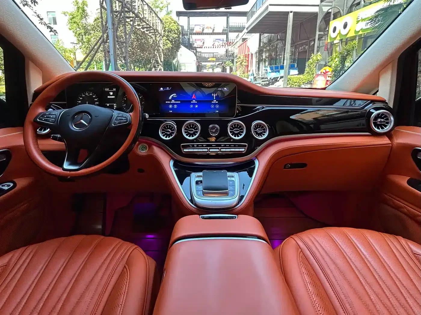 2023 Nissan Vito 2.0T Business Edition 7-seater — миниатюра 4