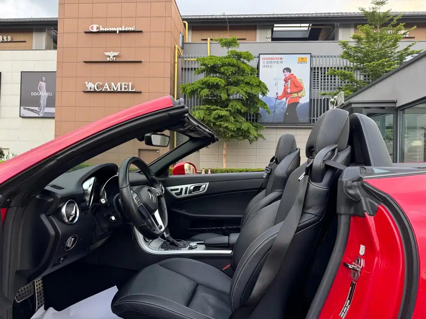 Mercedes-Benz SLK-Class 2011 SLK 200 Fashion Edition — миниатюра 8
