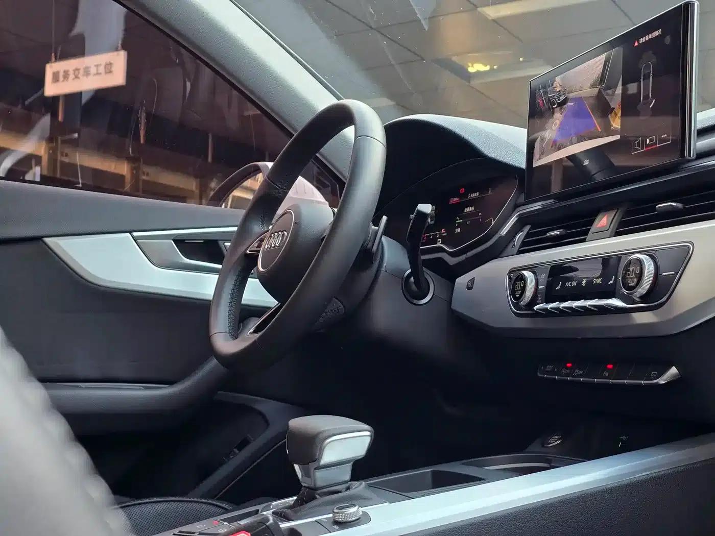 Audi A4L 2024 40 TFSI Fashion Dynamic Edition — миниатюра 11