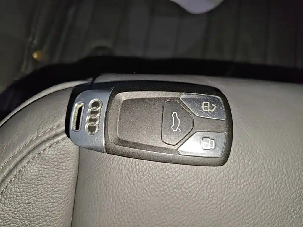 Audi A4L 2017 Plus 40 TFSI Fashion Edition — миниатюра 9
