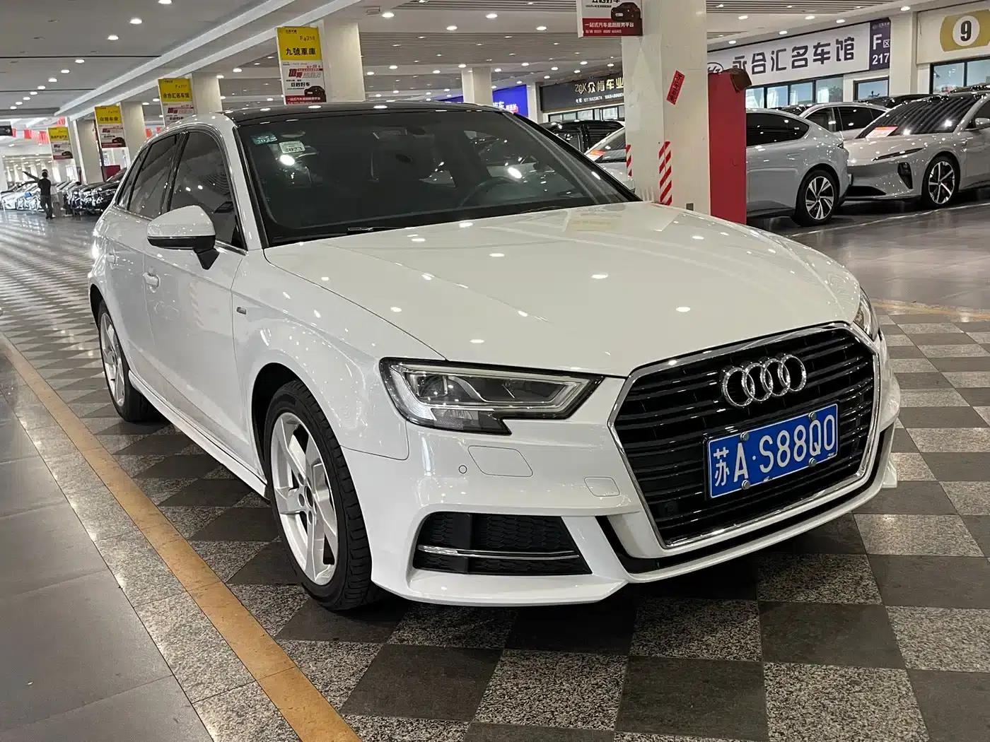 Audi A3 2019 Limousine 35 TFSI Fashion Edition (National V Emission Standard) — миниатюра 2