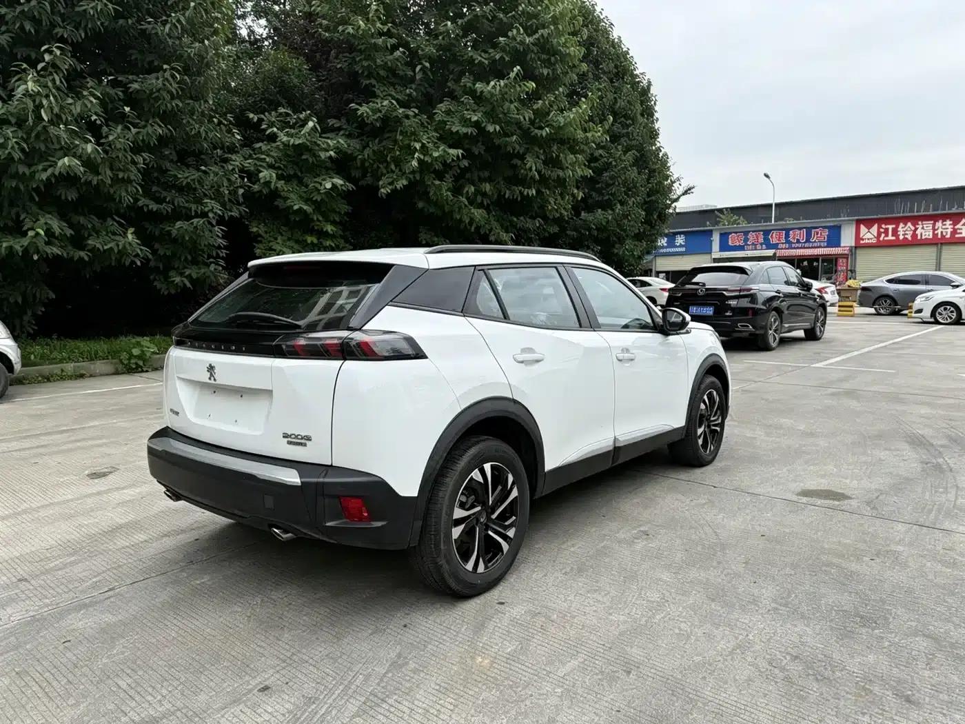 Peugeot 2008 2022 230THP THE ONE — миниатюра 6