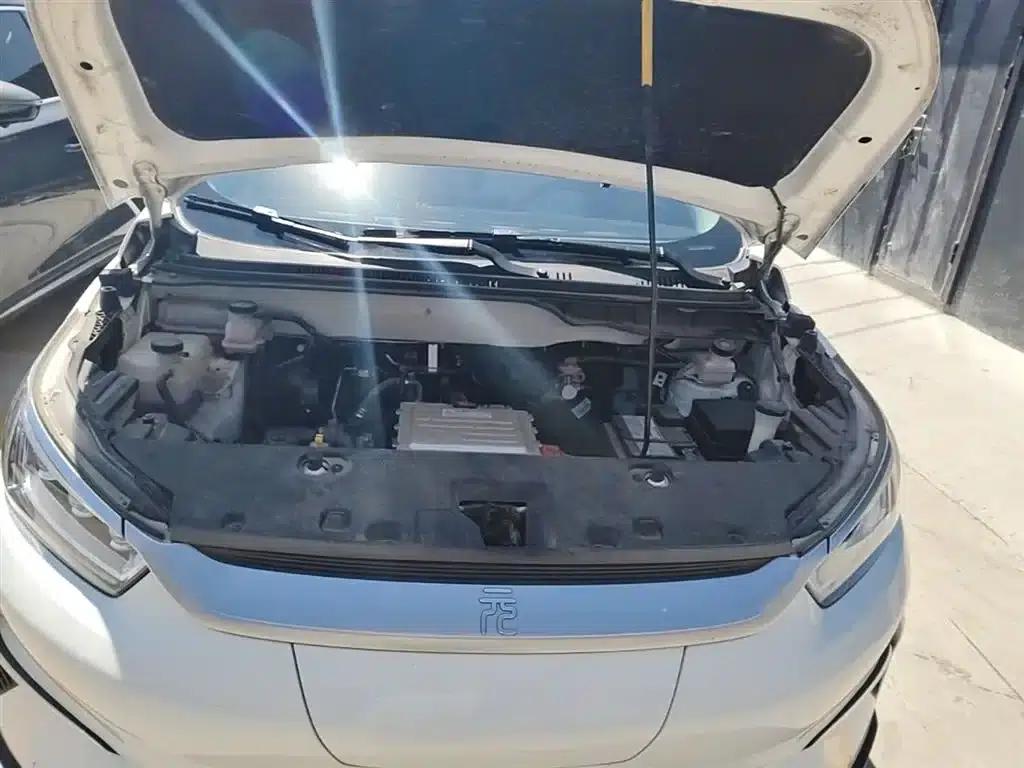 Yuan Pro 2021 401KM Premium — миниатюра 20