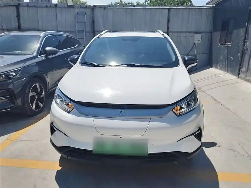 Yuan Pro 2021 401KM Premium — миниатюра 3