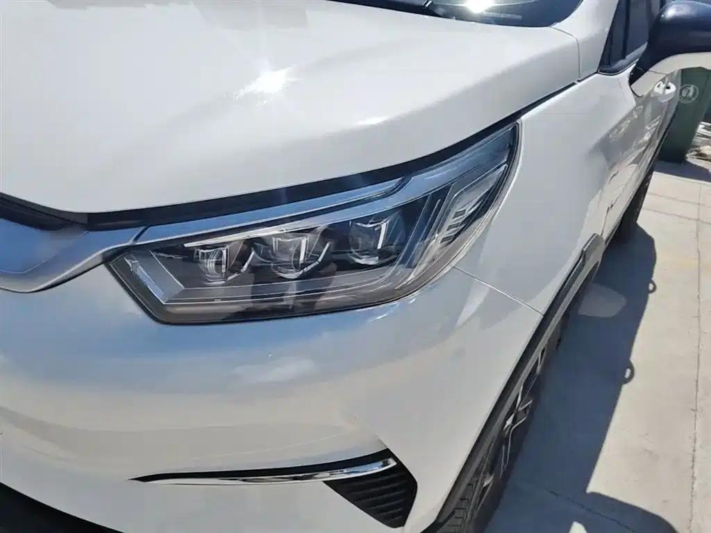 Yuan Pro 2021 401KM Premium — миниатюра 24