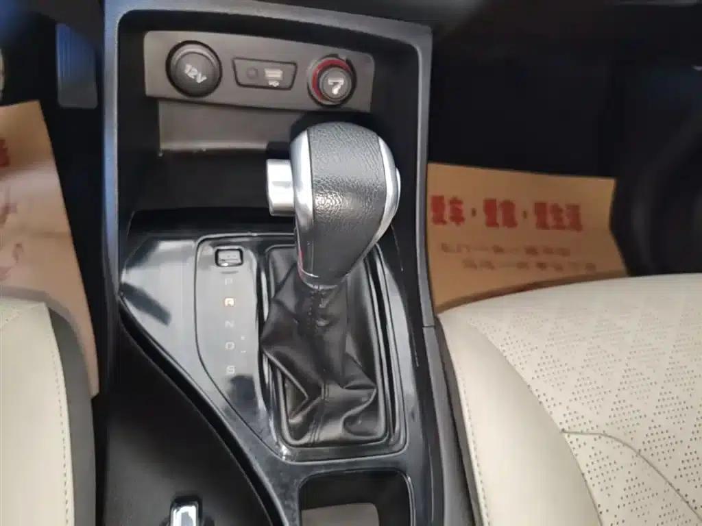Baojun 730 2021 1.5T CVT Fashion 7-seater — миниатюра 14
