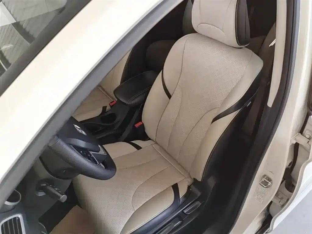 Baojun 730 2021 1.5T CVT Fashion 7-seater — миниатюра 15