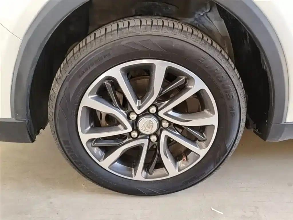 Baojun 730 2021 1.5T CVT Fashion 7-seater — миниатюра 23