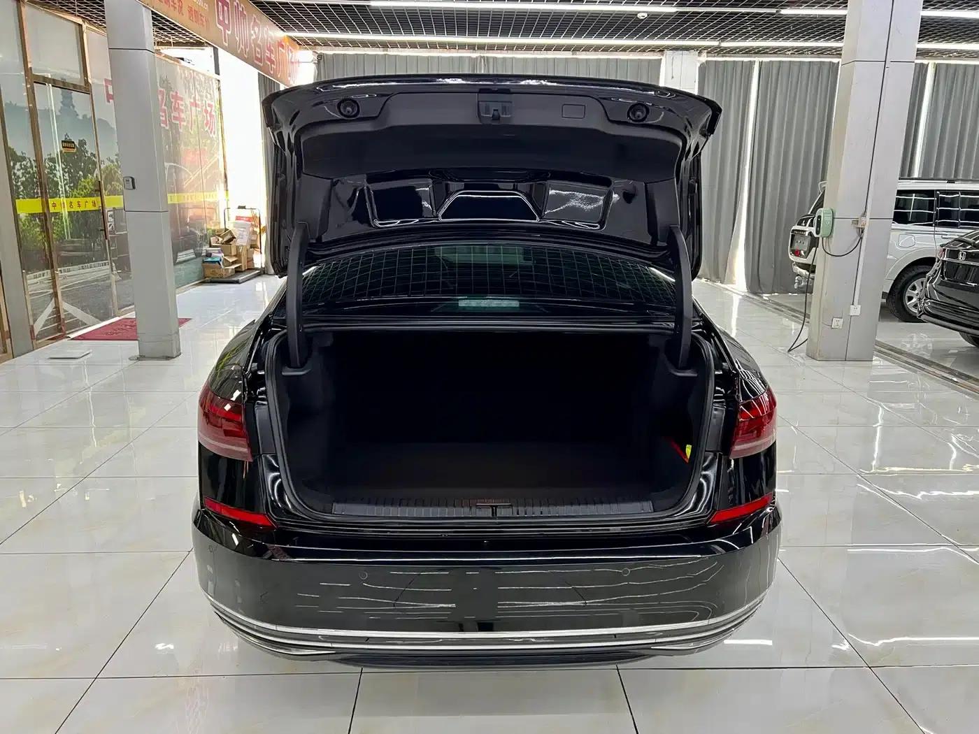 2024 Passat 330TSI Elite Edition — миниатюра 8