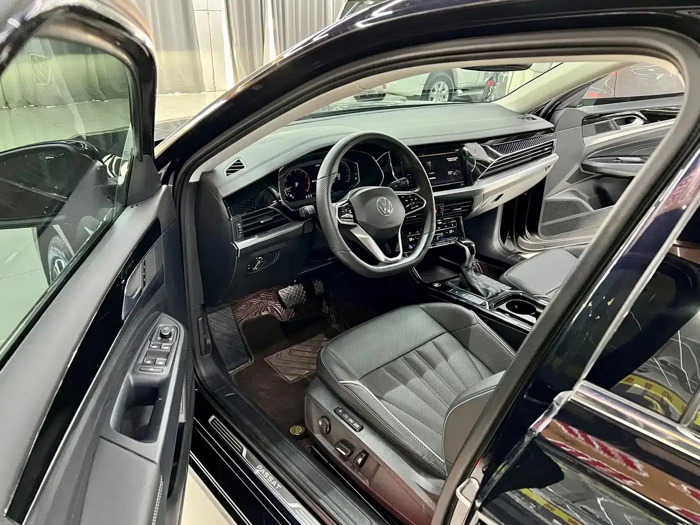 2024 Passat 330TSI Elite Edition — миниатюра 10