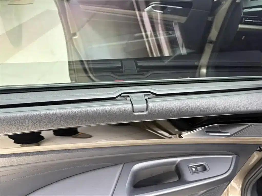2019 Passat 330TSI Premium Edition (China VI Emission Standard) — миниатюра 2