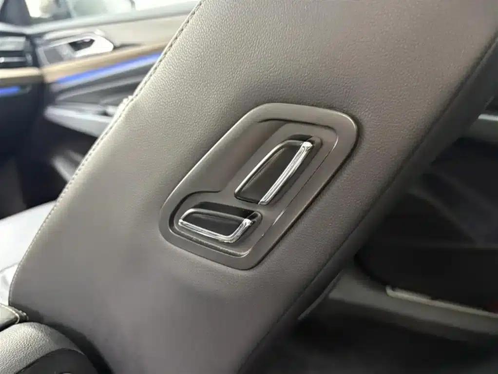 2019 Passat 330TSI Premium Edition (China VI Emission Standard) — миниатюра 5