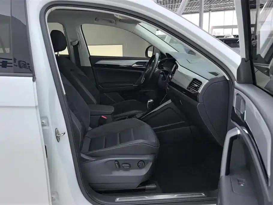 Tayron 2020 330TSI 2WD Luxury Intelligent Edition — миниатюра 8