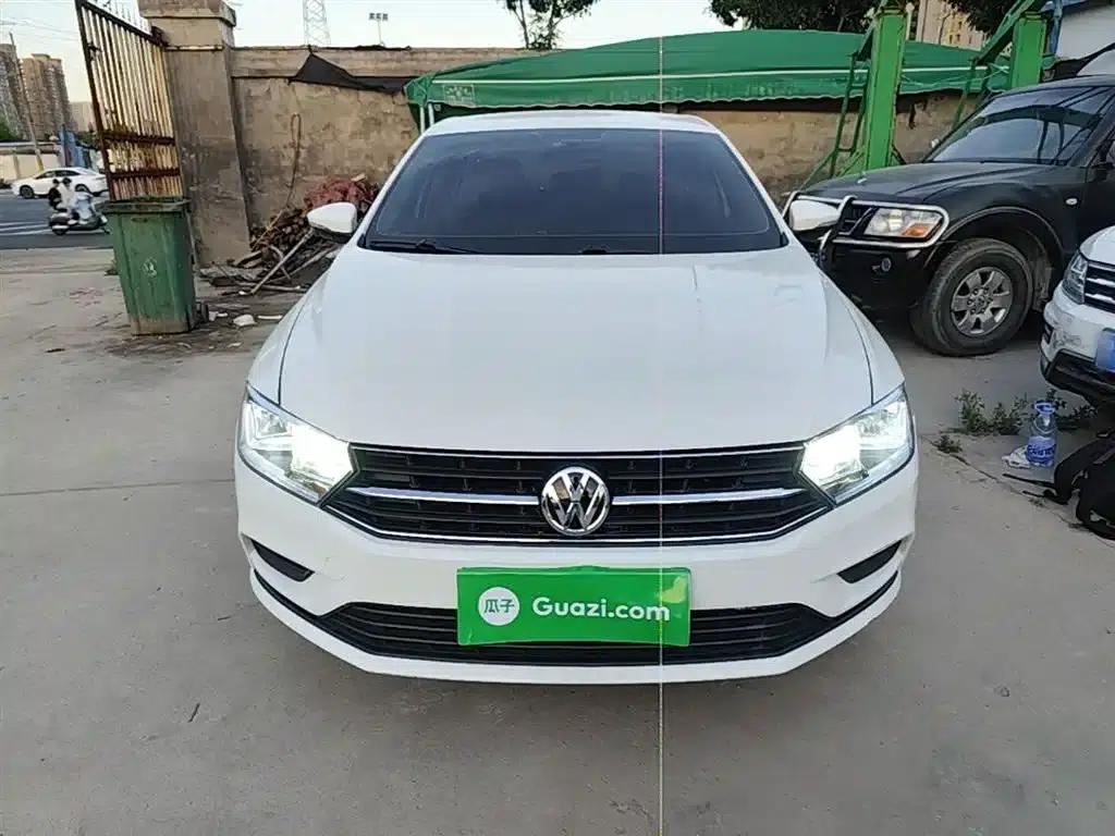 2017 Volkswagen Bora 1.6L Automatic Fashion Edition — миниатюра 3