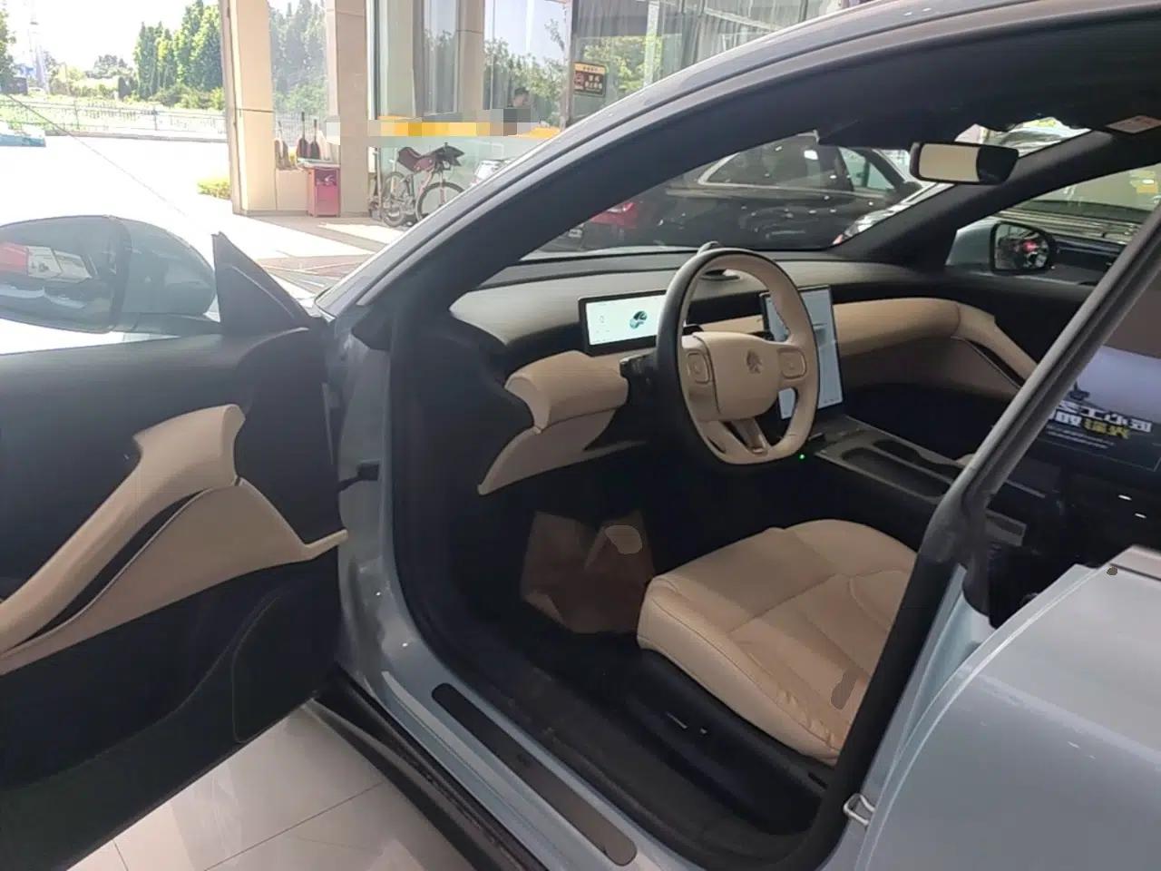 Used Nio ET5 2022 75 kWh — миниатюра 18