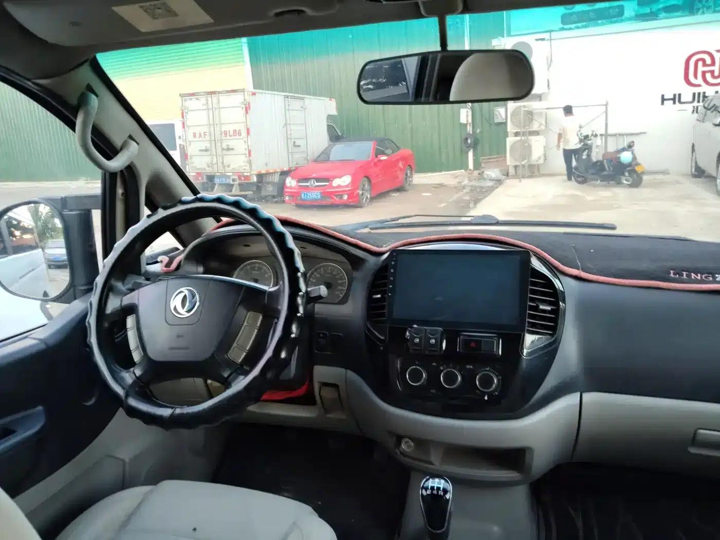 Lingzhi 2017 M3L 1.6L 7-seater Comfort Model — миниатюра 6