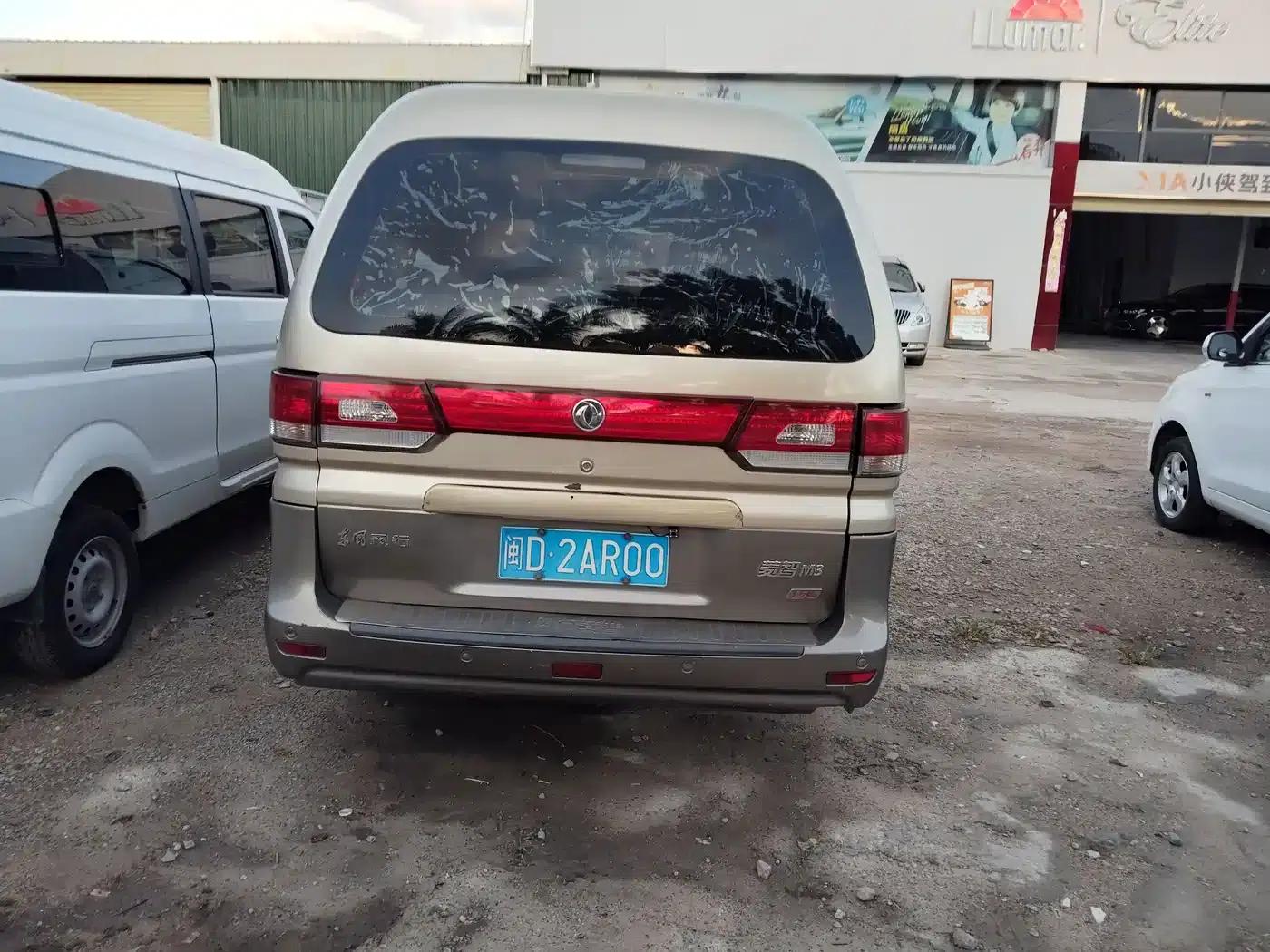 Lingzhi 2017 M3L 1.6L 7-seater Comfort Model — миниатюра 8