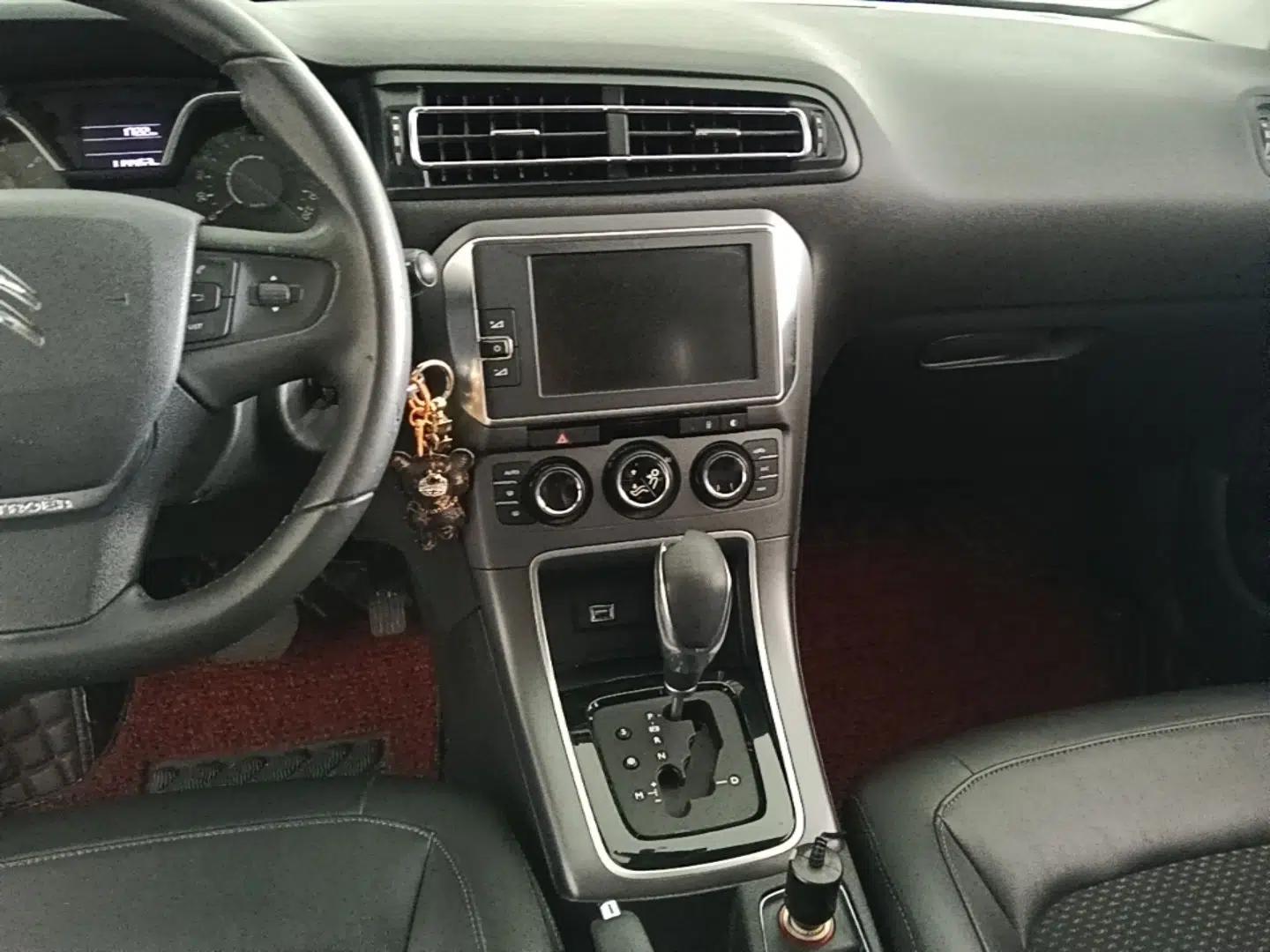 Citroen C4 Sega 2016 1.6L Automatic Luxury Model — миниатюра 15