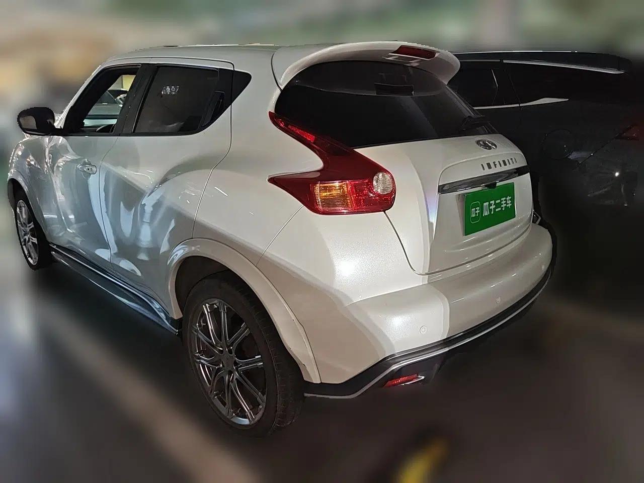 Infiniti ESQ 2014 1.6L Luxury Edition — миниатюра 4