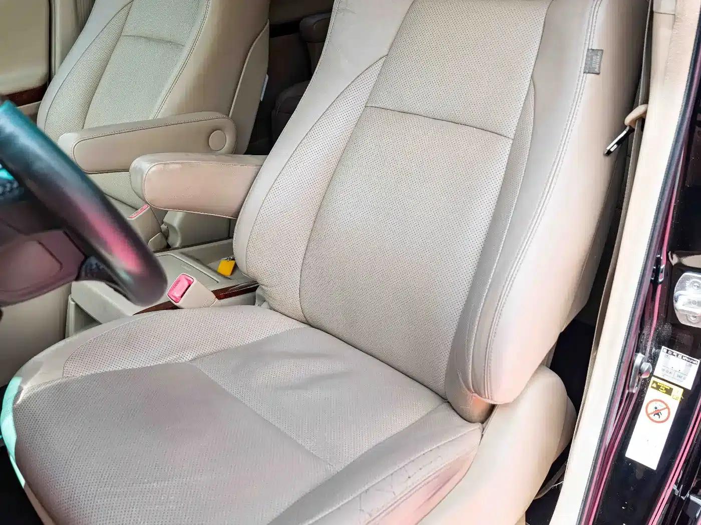 2011 Alphard 3.5L Luxury Edition — миниатюра 11