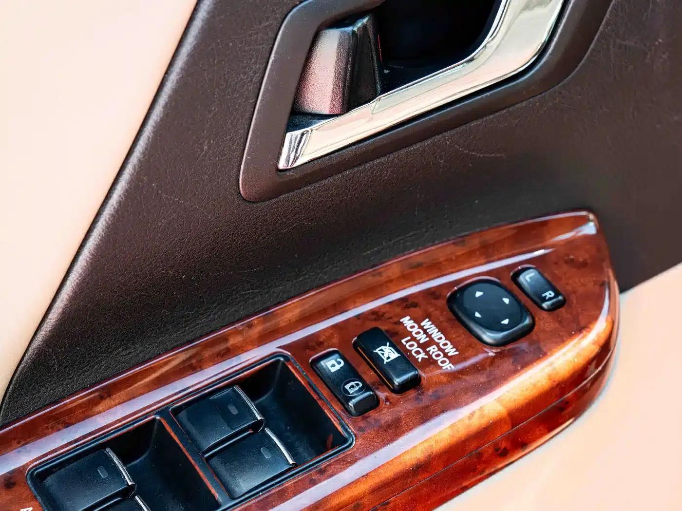 2011 Alphard 3.5L Luxury Edition — миниатюра 14
