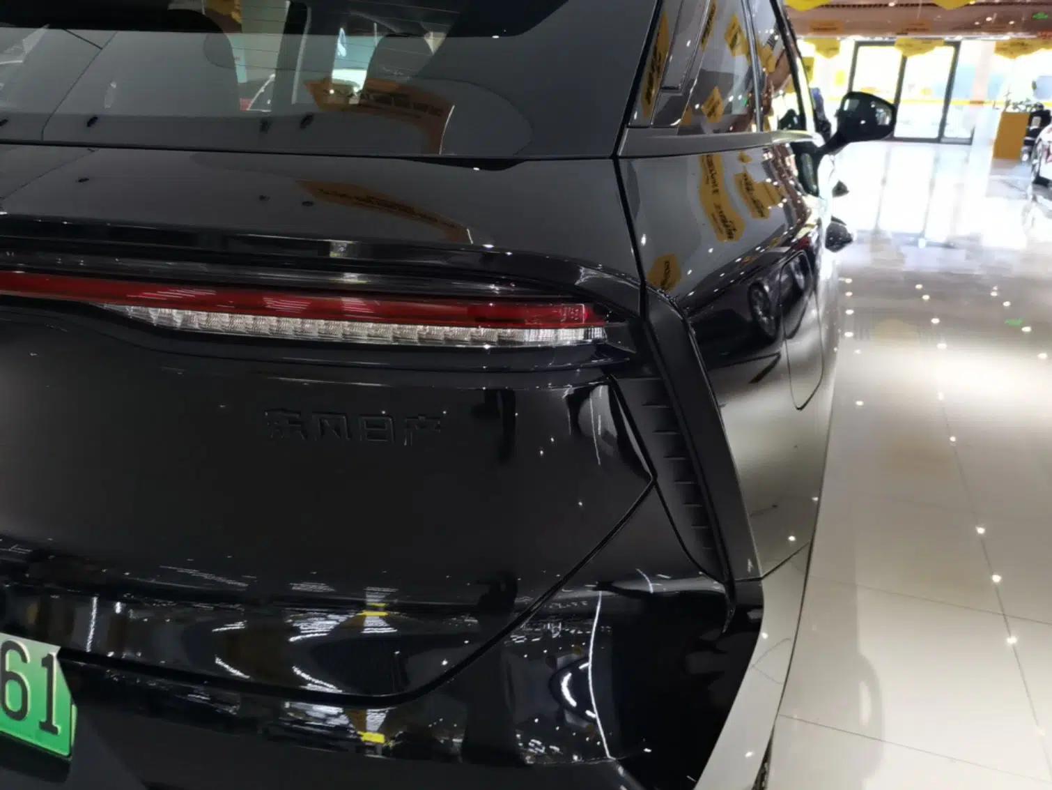 Venucia V DD-i 2023 60km iD Version — миниатюра 9