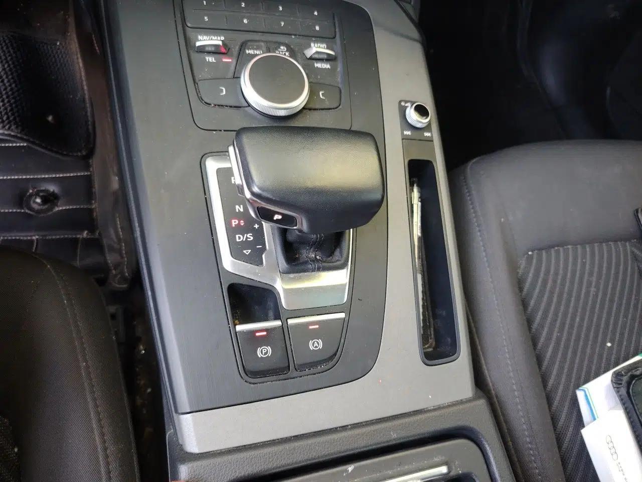 Audi Q5L 2018 40 TFSI Prestige Edition China V — миниатюра 14