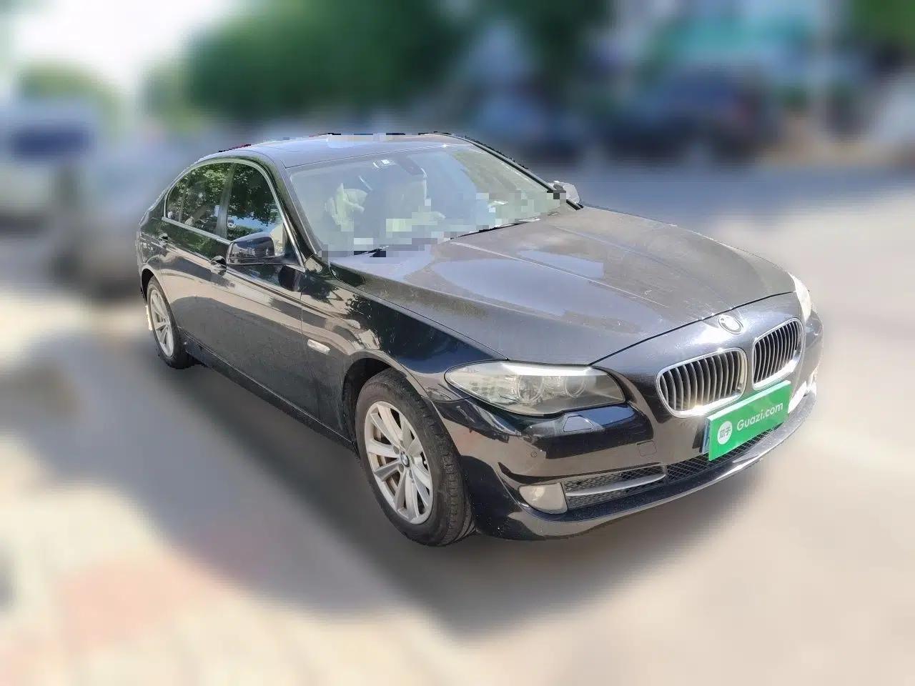 BMW 5 Series 2012 520Li Elegant Edition — миниатюра 3
