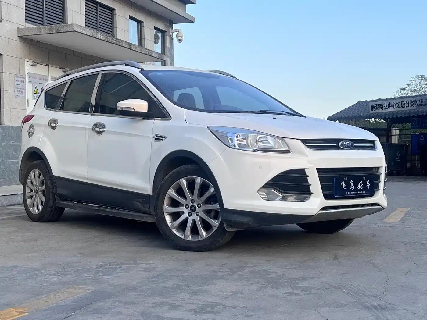 Ford Kuga 2015 1.5L GTDi 2WD Comfort Model — миниатюра 2