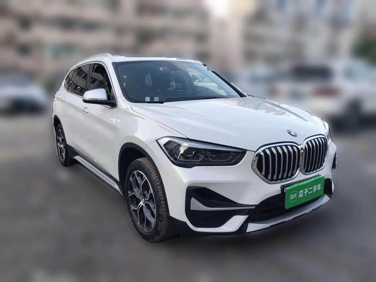 BMW X1 2021 Restyled sDrive20Li Premium Edition — миниатюра 3