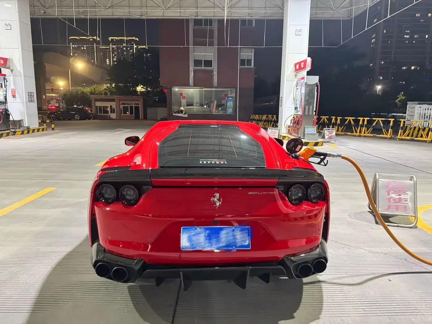 Ferrari 812 2017 6.5L Superfast — миниатюра 3