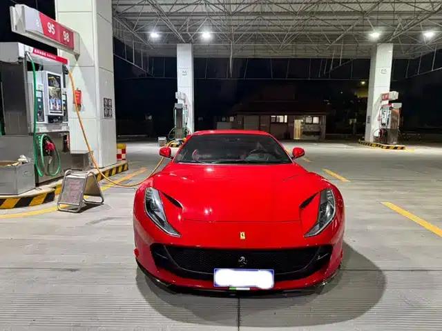 Ferrari 812 2017 6.5L Superfast