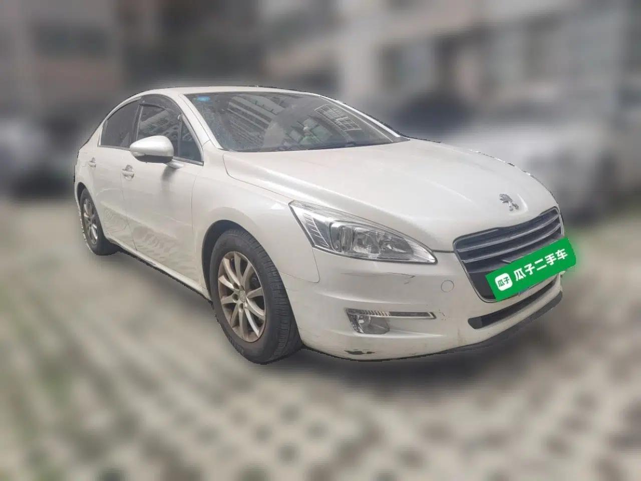 Peugeot 508 2012 2.0L Automatic Sunroof Classic Edition — миниатюра 3