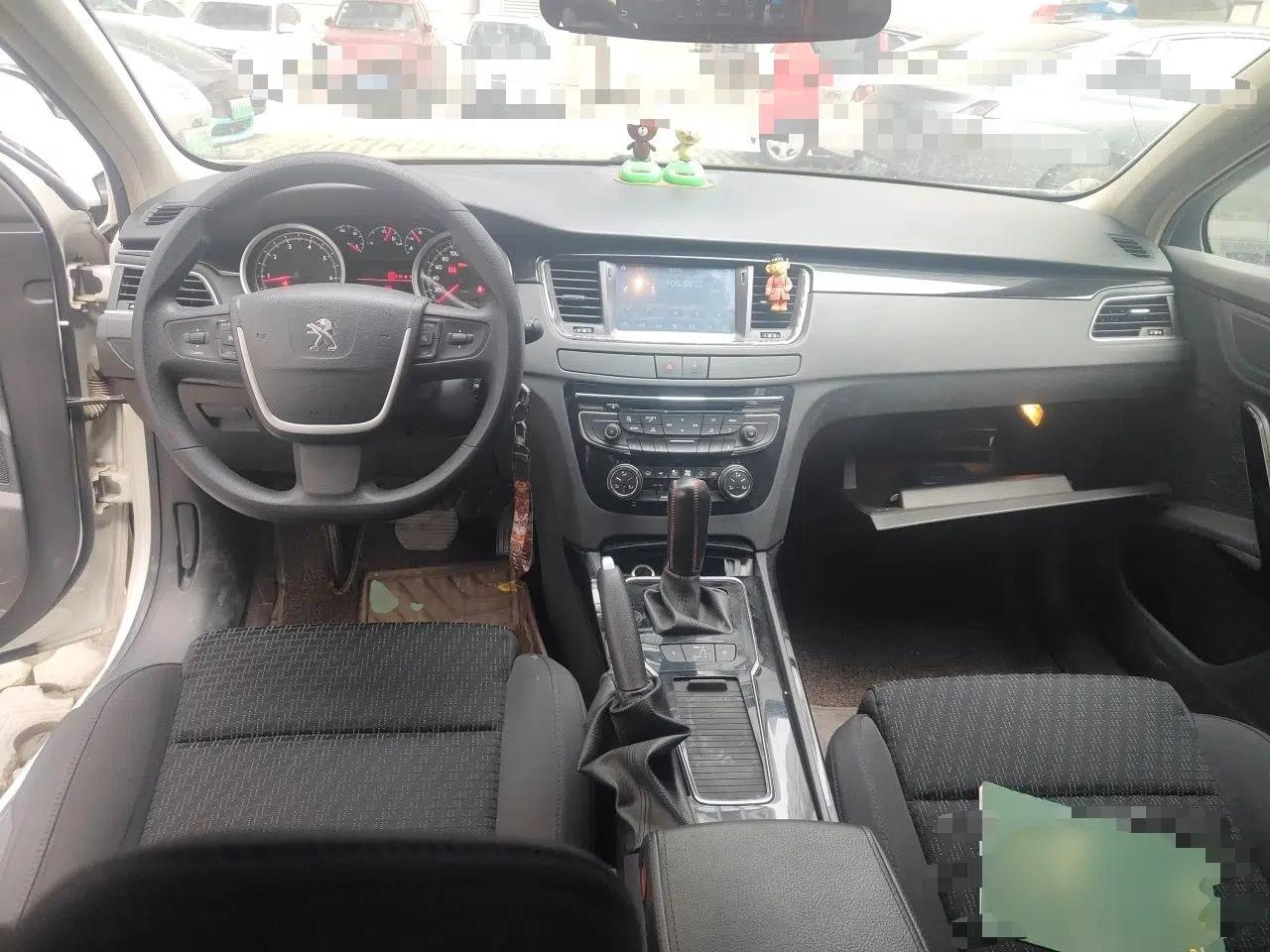Peugeot 508 2012 2.0L Automatic Sunroof Classic Edition — миниатюра 9