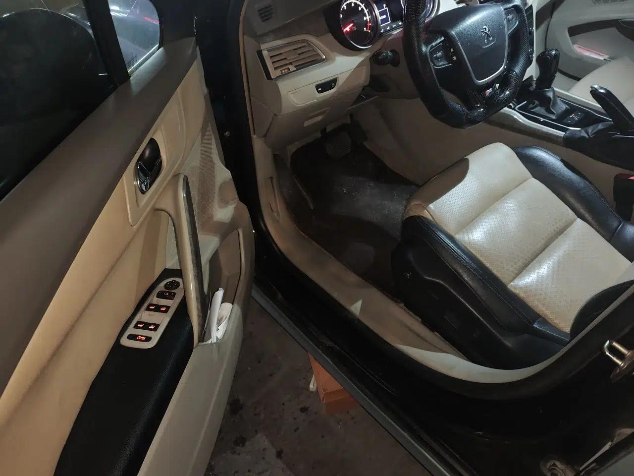 Peugeot 508 2011 2.3L Automatic Classic Edition — миниатюра 16