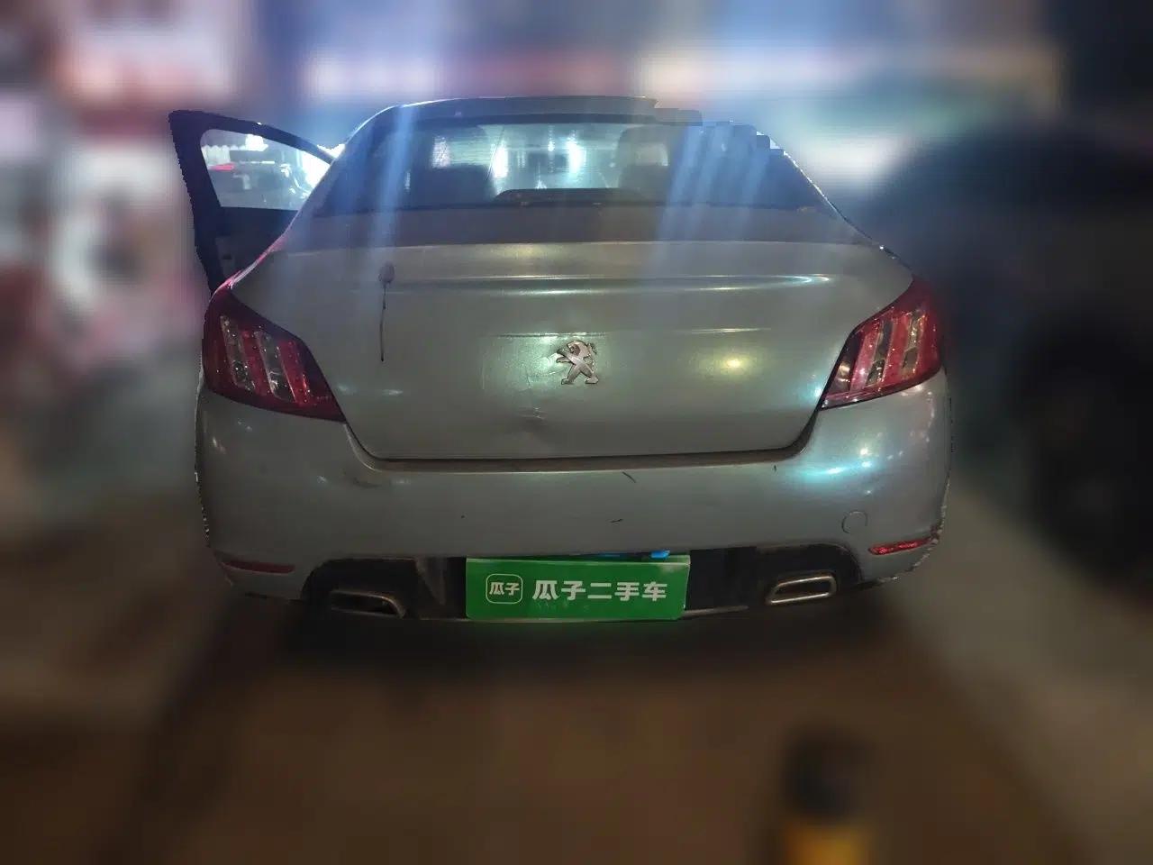 Peugeot 508 2011 2.3L Automatic Classic Edition — миниатюра 5