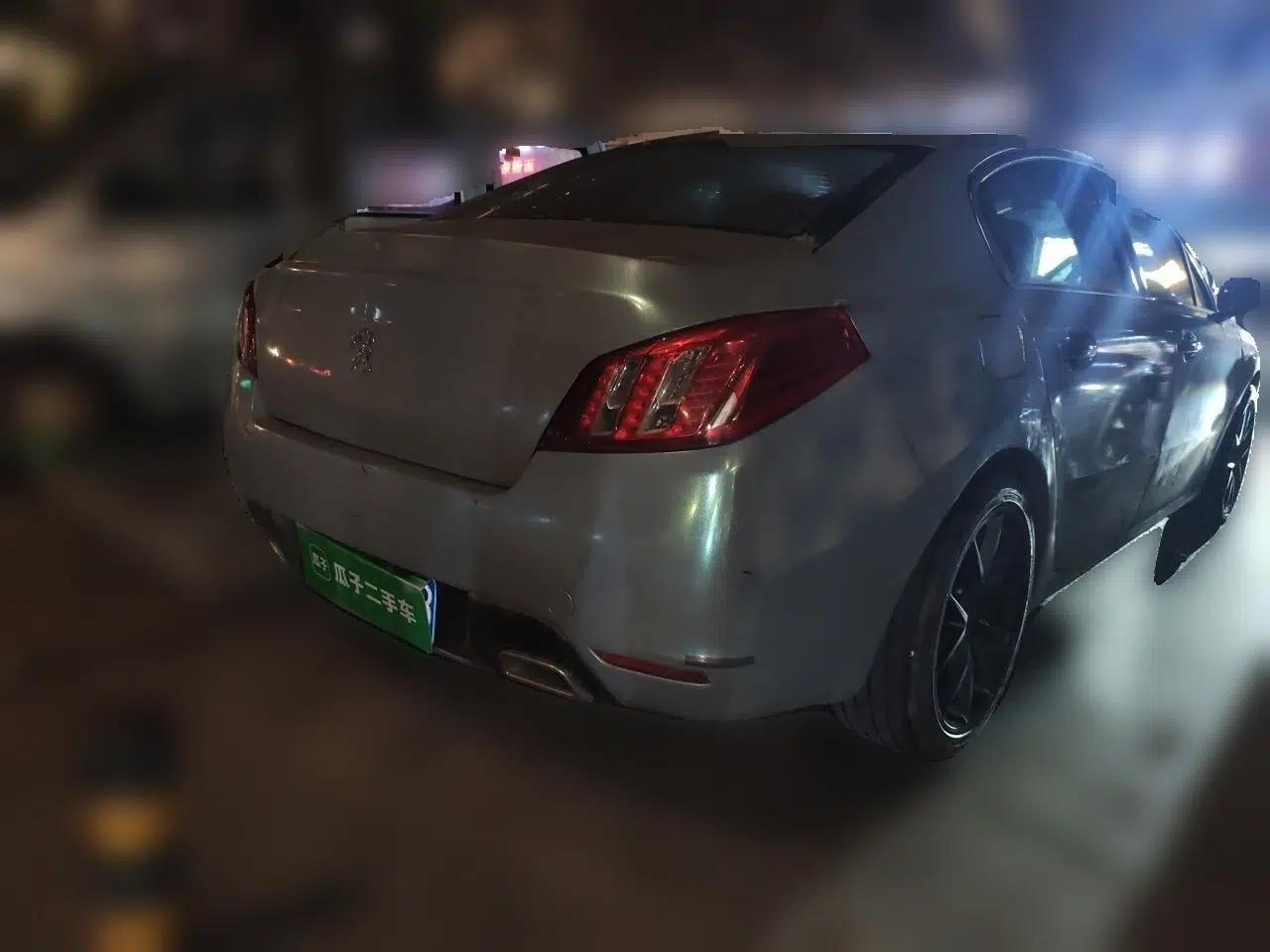 Peugeot 508 2011 2.3L Automatic Classic Edition — миниатюра 6