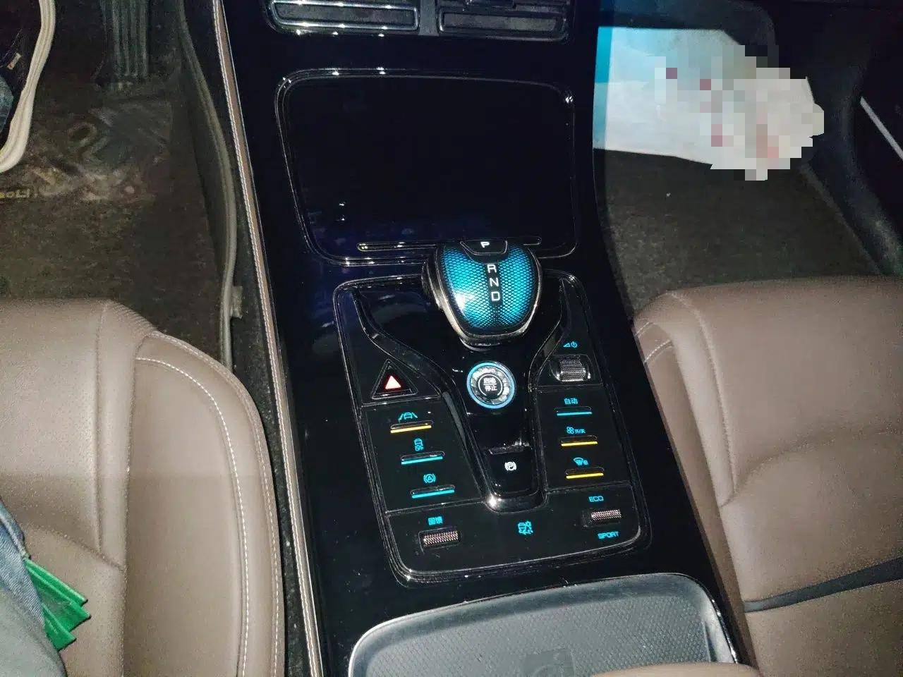 BYD Han 2021 EV Standard Range Luxury Model — миниатюра 14