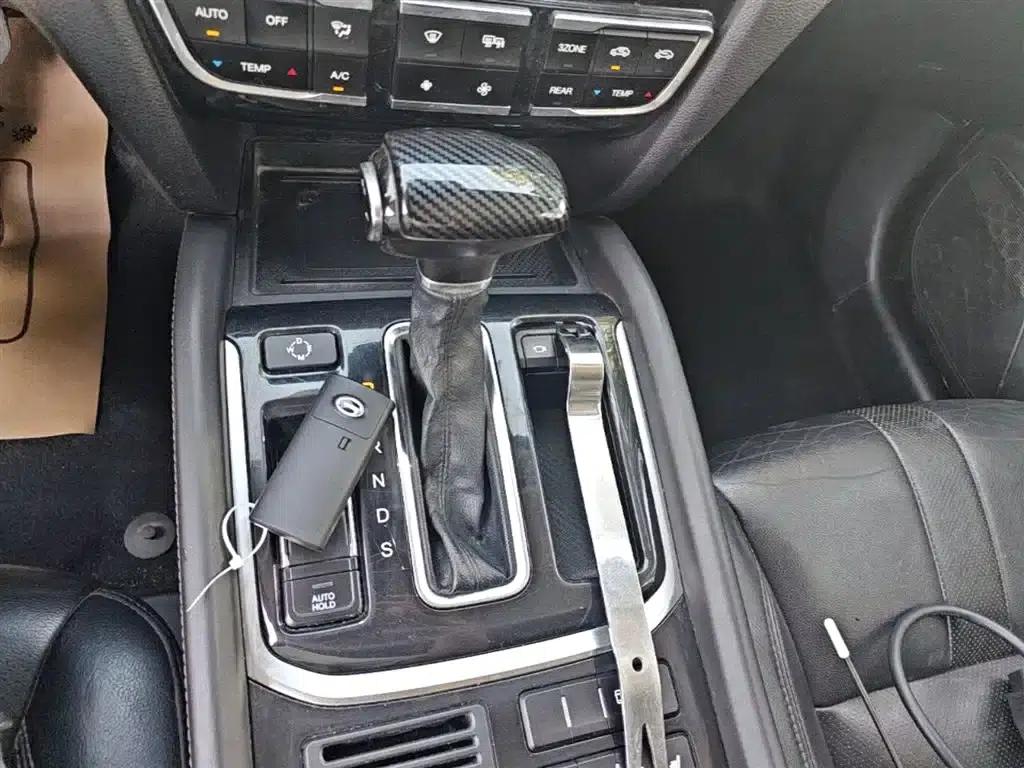 Trumpchi GS8 2017 320T 2WD Luxury Intelligent Connected Edition (7-seater) — миниатюра 14