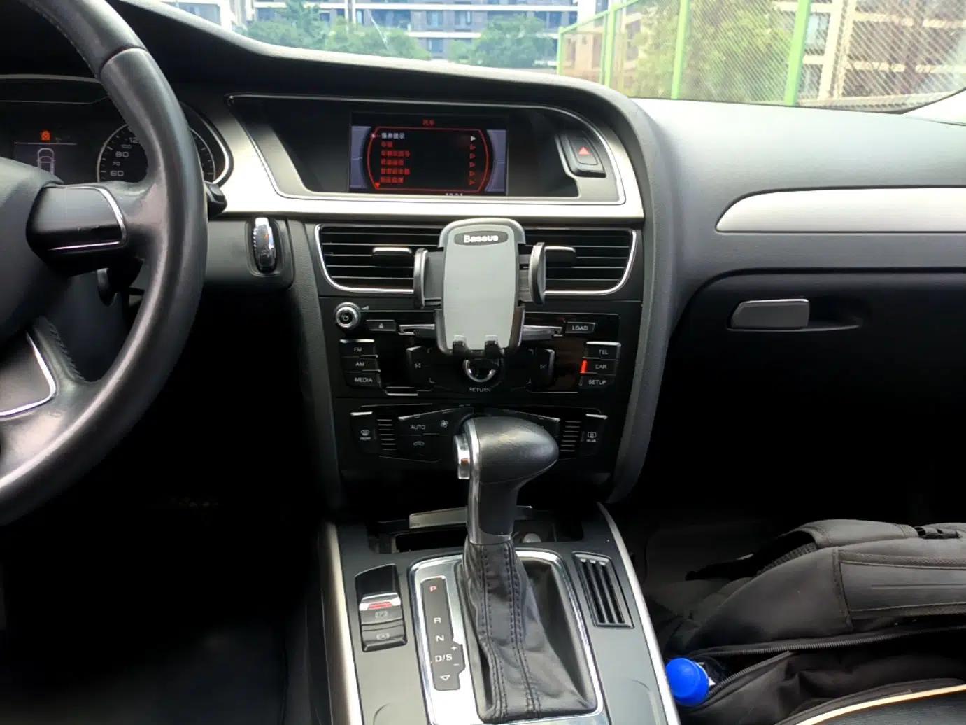 Audi A4L 2013 30 TFSI Automatic Comfort Model — миниатюра 15