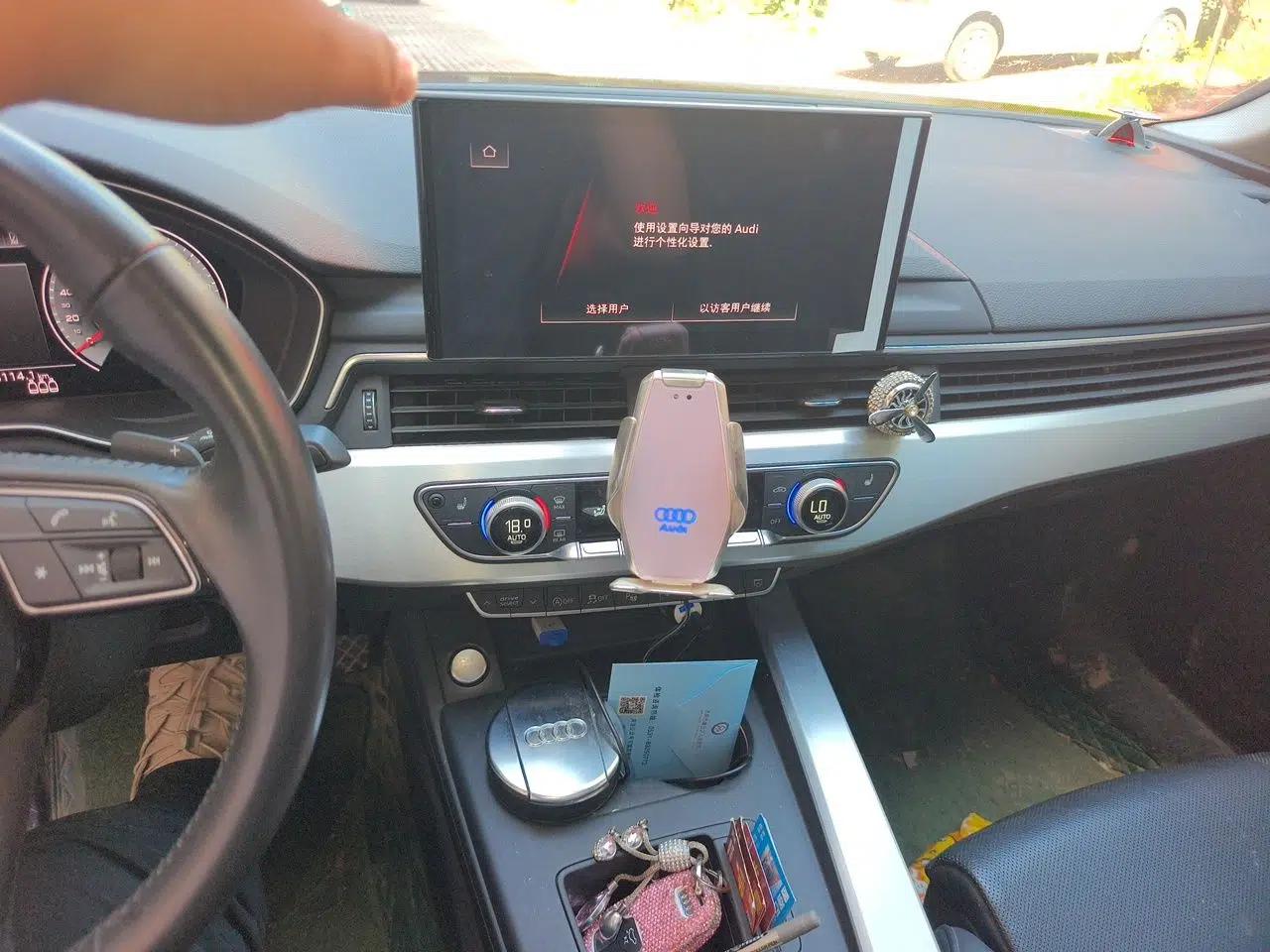 Audi A4L 2020 40 TFSI Luxury Dynamic Model — миниатюра 13