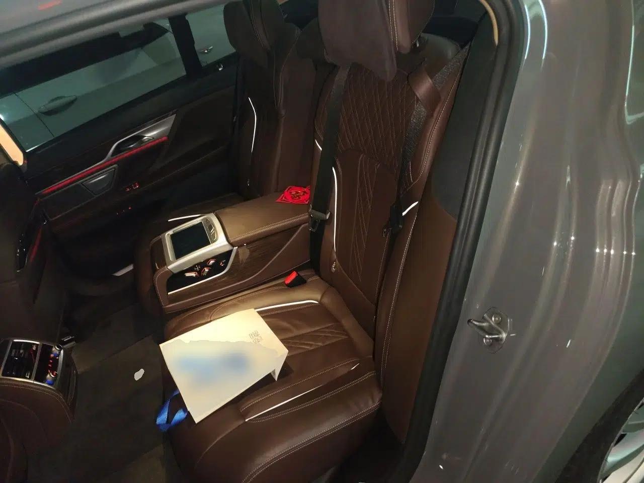 BMW 7 Series 2019 Updated 730Li Luxury Package — миниатюра 17