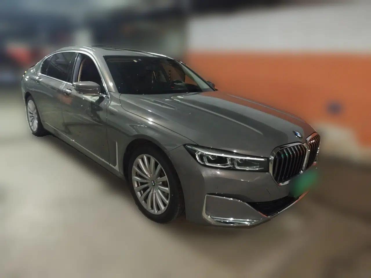 BMW 7 Series 2019 Updated 730Li Luxury Package — миниатюра 3