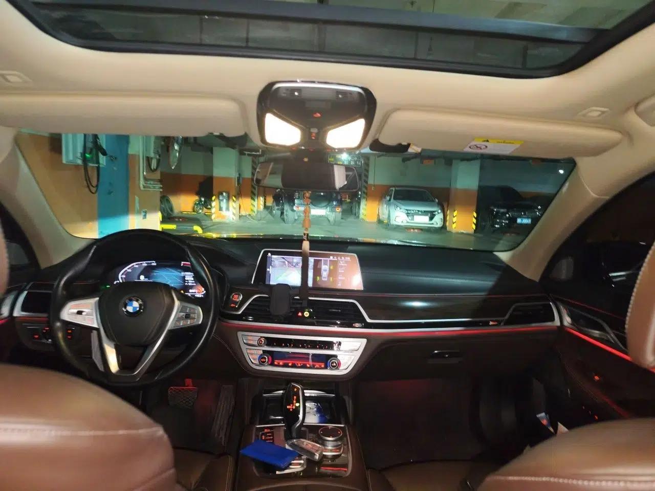 BMW 7 Series 2019 Updated 730Li Luxury Package — миниатюра 9